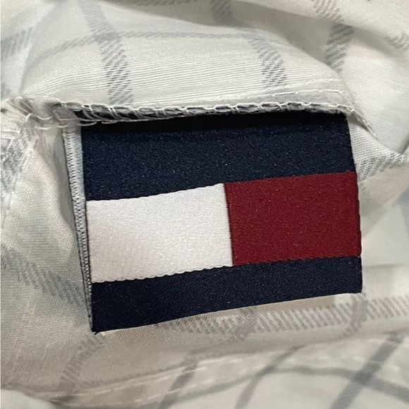 Tommy Hilfiger Standard Pillowcase (1) in grey white plaid - Picture 5 of 8